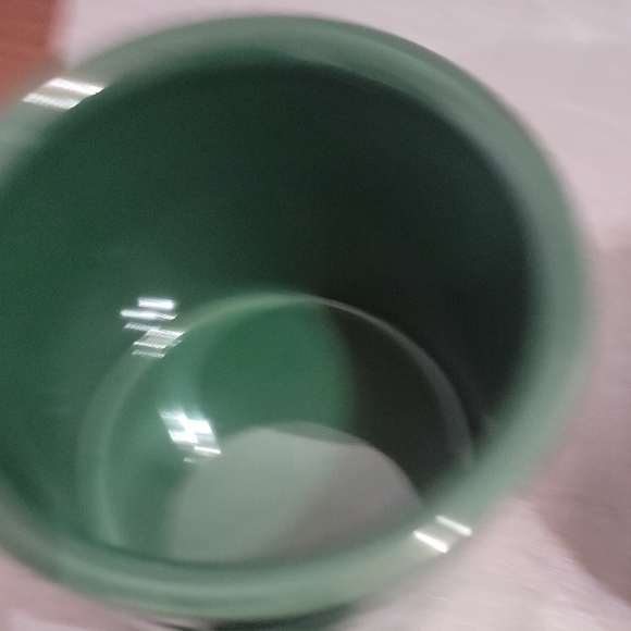 Pair Of Longaberger Green Pottery Crocks With Lids/Coasters - Picture 3 of 9